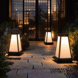 Modern Outdoor Solar Lawn Lamp - Hans Lumiere
