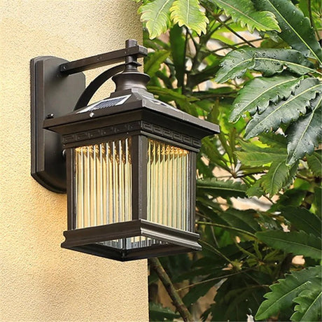 Modern Outdoor Solar Wall Light Fixture - Hans Lumiere