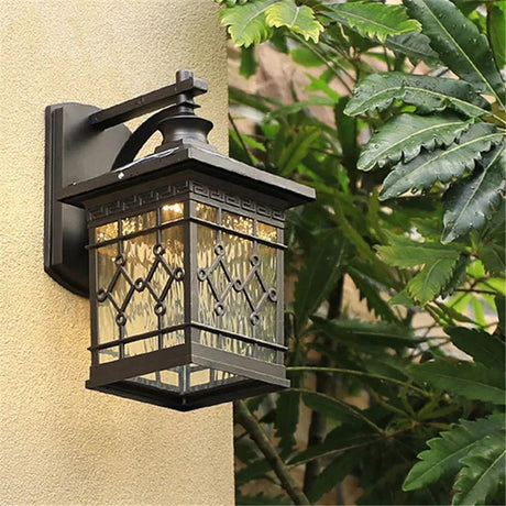 Modern Outdoor Solar Wall Light Fixture - Hans Lumiere
