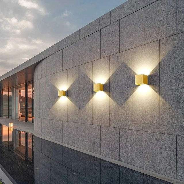 Modern Outdoor Waterproof Wall Lamp - Hans Lumiere