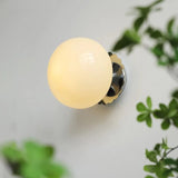Modern Pink Pearl LED Wall Lamp - Hans Lumiere