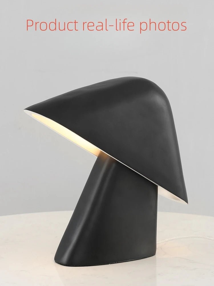 Modern Resin LED Table Lamp - Minimalist Bedside Light - Hans Lumiere