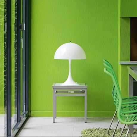 Modern White Mushroom Floor Light - Hans Lumiere