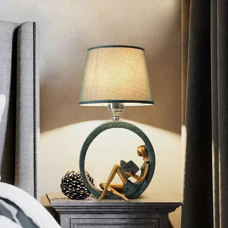 Nordic Art Bedroom Bedside Table Lamp - Hans Lumiere