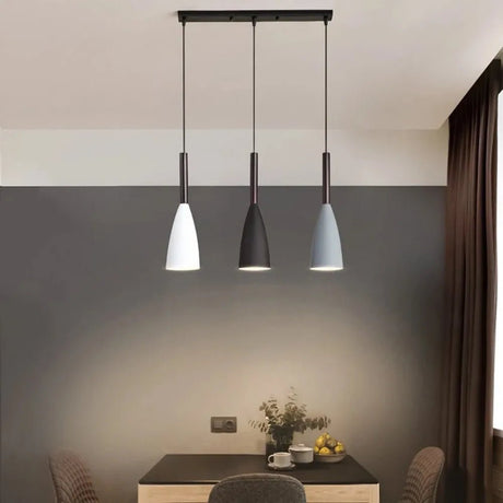 Nordic Minimalist Iron Decoration 3 Heads Chandeliers - Hans Lumiere