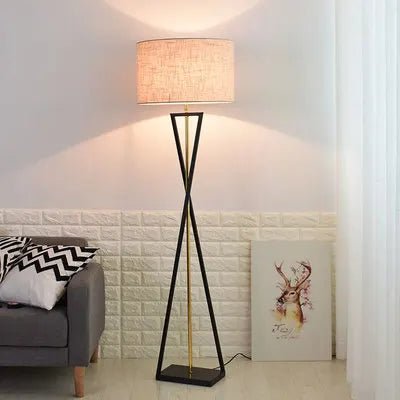 Nordic Modern Floor Lamp Creative Iron Floor Light - Hans Lumiere