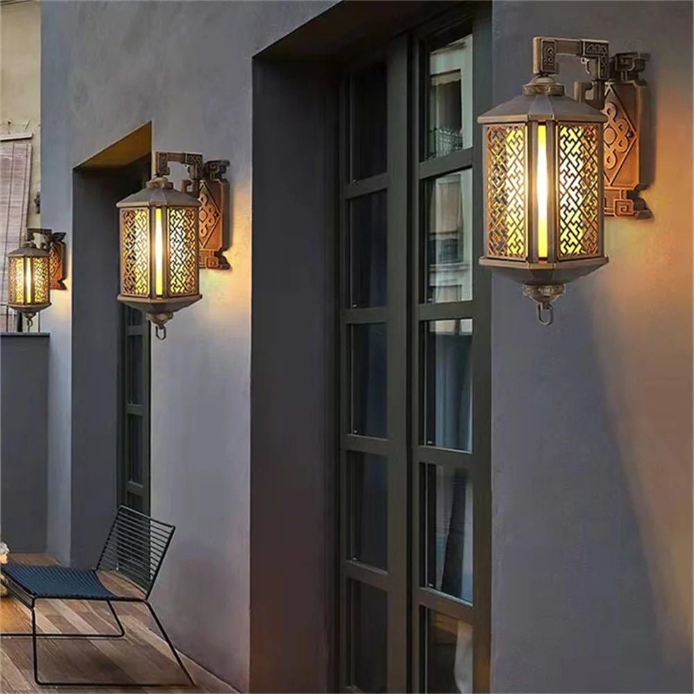 Outdoor Bronze Light LED Wall Lamp - Hans Lumiere