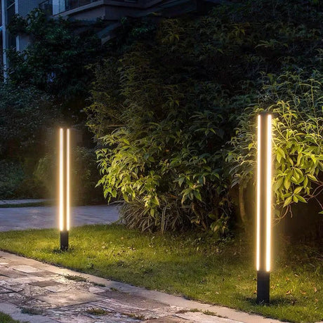 Outdoor Overlong Trihedral Luminescence LED Lawn Light - Hans Lumiere