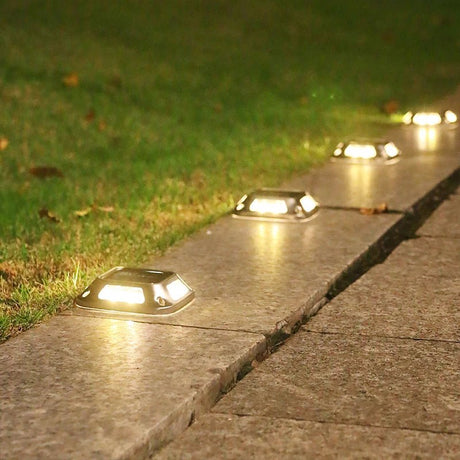 Solar Dock Light – Waterproof LED Deck & Path Warning Light, 4-Pack - Hans Lumiere