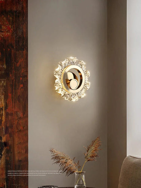 Sunflower LED Wall Sconce, Minimalist Corridor Light - Hans Lumiere