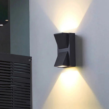 Waterproof Dual Head Aluminum LED Wall Light - Hans Lumiere